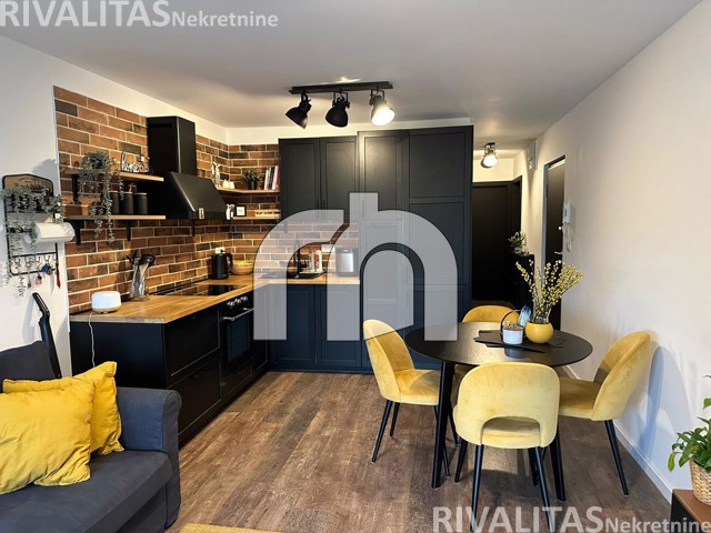 UTRINA 3S, 57.47M2-OBNOVLJEN I NAMJEŠTEN-BEZ PROVIZIJE ZA KUPCE!