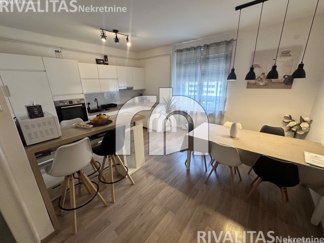 CENTAR 94M2, 4-SOBNI - BEZ PROVIZIJE ZA KUPCE