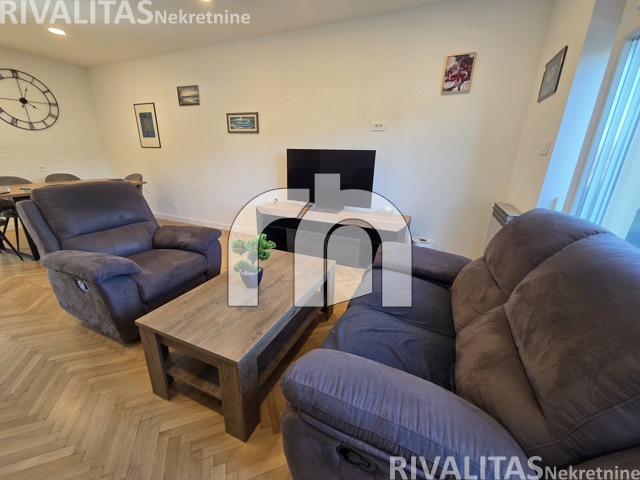VRAPČE 4S, 96.53M2-OBNOVLJEN I NAMJEŠTEN-BEZ PROVIZIJE ZA KUPCE!