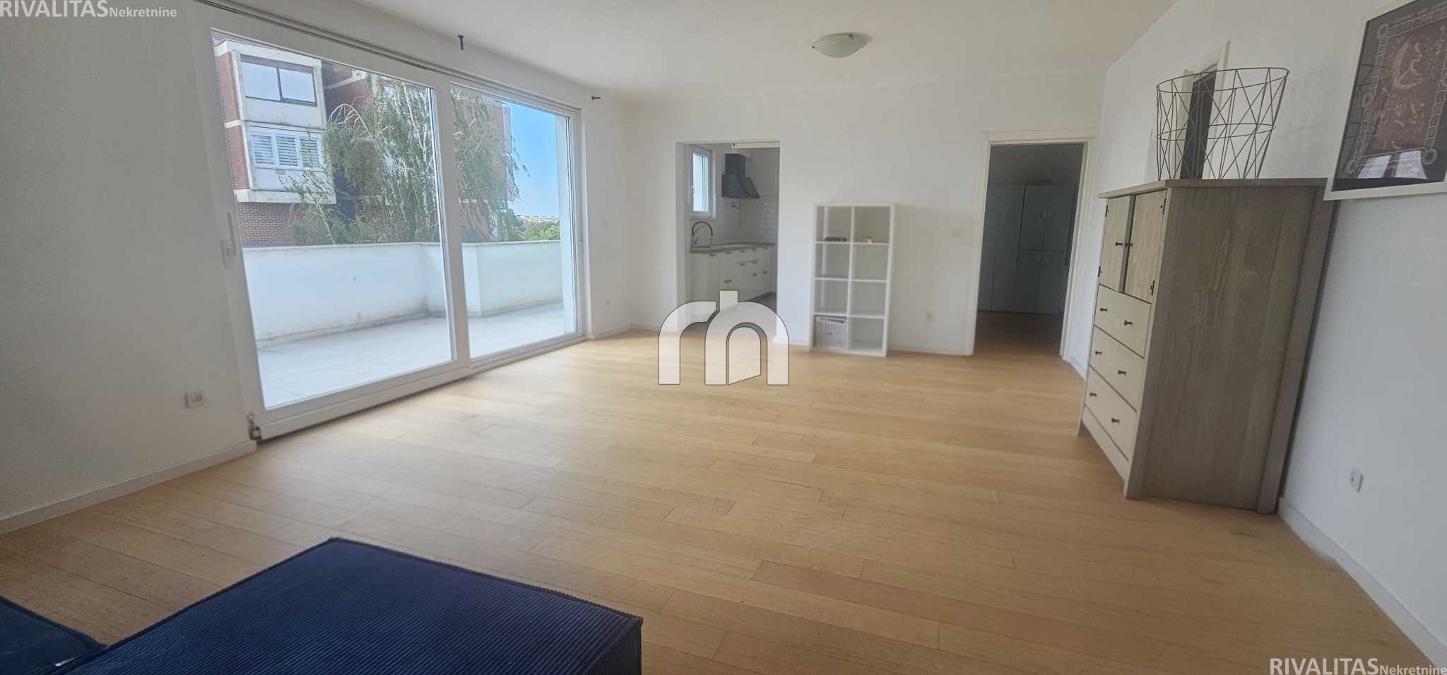 VRAPČE, ZRNETIĆEVA, ČETVEROSOBAN STAN 101,40m2 - BEZ PROVIZIJE ZA KUPCE