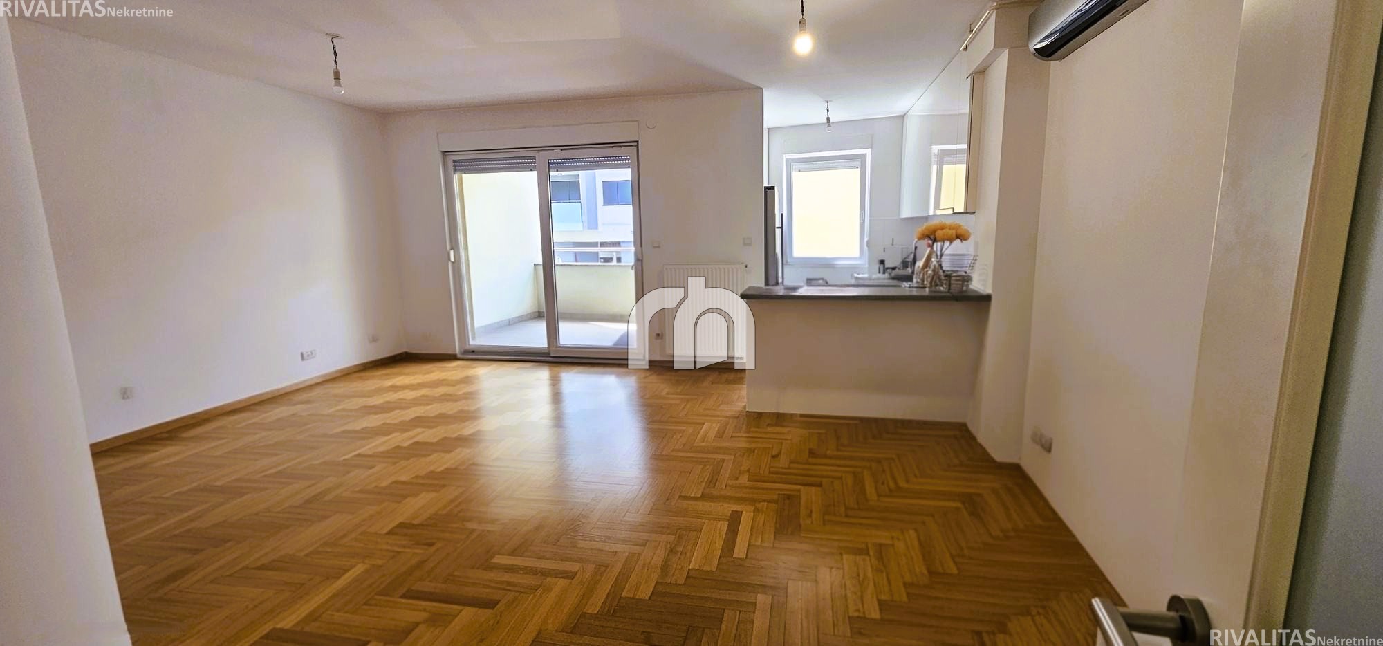 TREŠNJEVKA , OGRIZOVIĆEVA, TROSOBAN STAN 89,73m2 i GARAŽNO MJESTO - BEZ PROVIZIJE ZA KUPCE