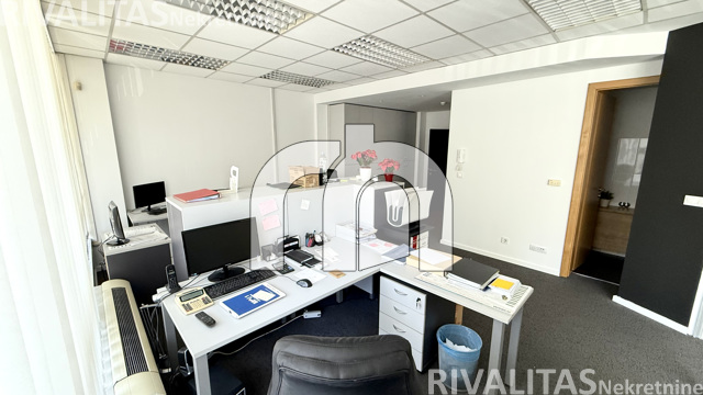 Črnomerec, Grahorova, 210m2, UREDSKI PROSTOR - BEZ PROVIZIJE 