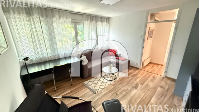 FOLNEGOVIĆEVO NASELJE, DVOSOBAN STAN, 47,57 m2, POTPUNO NAMJEŠTEN - BEZ PROVIZIJE ZA KUPCE!