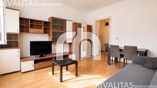 KVATERNIKOV TRG, DVOSOBAN STAN, 40 m2 - BEZ PROVIZIJE ZA NAJMOPRIMCE!