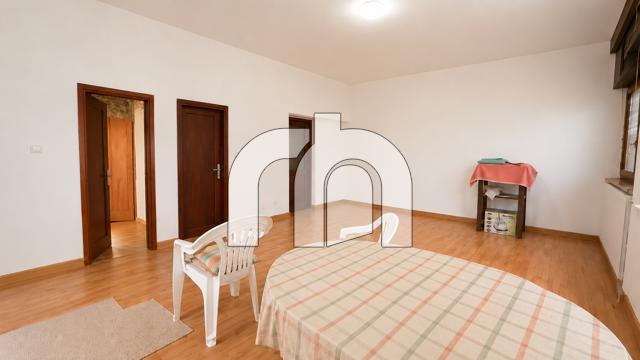 PODSUSED, KUĆA NA ČETIRI ETAŽE, 450 m2 - BEZ PROVIZIJE ZA KUPCE!