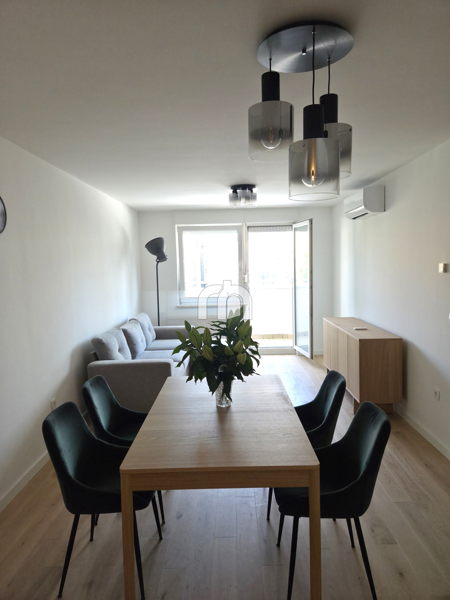 ČRNOMEREC, BLEIWEISOVA, NOVOADAPTIRAN, 57.56M2 - BEZ PROVIZIJE ZA NAJMOPRIMCE