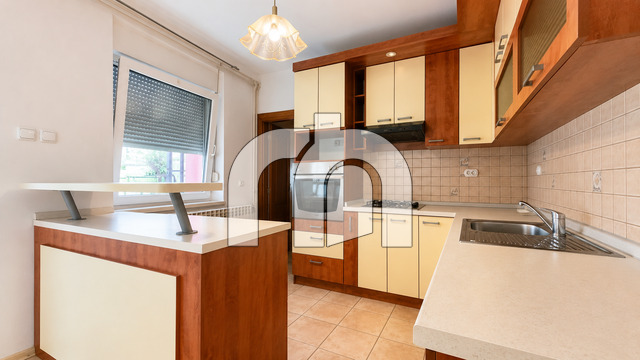 DUGO SELO, KUĆA, 250 m2 - BEZ PROVIZIJE ZA KUPCE!