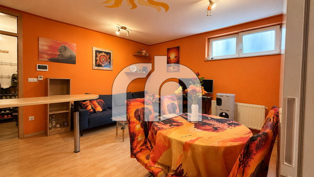 VUKOMEREC, TROSOBAN STAN, 55 m2 - BEZ PROVIZIJE ZA KUPCE!