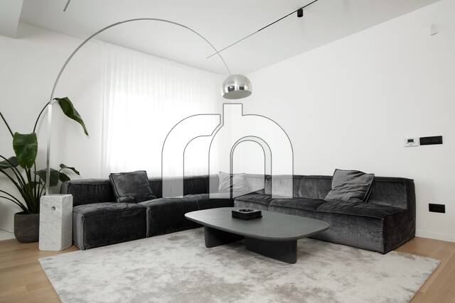 SREBRNJAK, EKSKLUZIVAN TROSOBAN STAN, 150m2 - BEZ PROVIZIJE ZA KUPCE