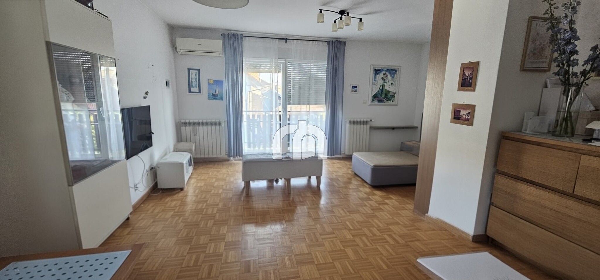 GORNJE VRAPČE, OBITELJSKA KUĆA 398m2 S DVORIŠTEM 421m2- BEZ PROVIZIJE ZA KUPCA