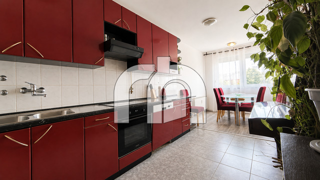 SESVETE, TROSOBAN STAN, 78.89 m2 - BEZ PROVIZIJE ZA KUPCE!