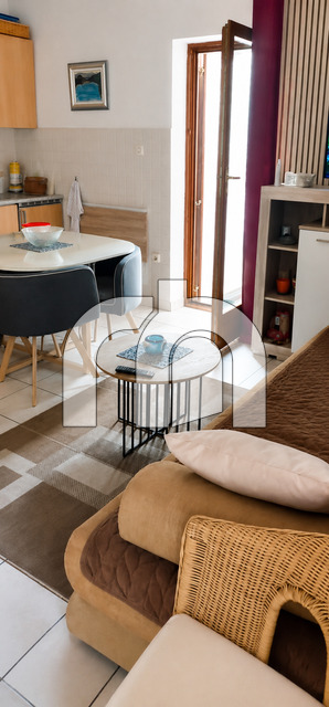 JADRANOVO, VIDIKOVAC, 34.02M2 - KOMPLETNO UREĐEN I NAMJEŠTEN