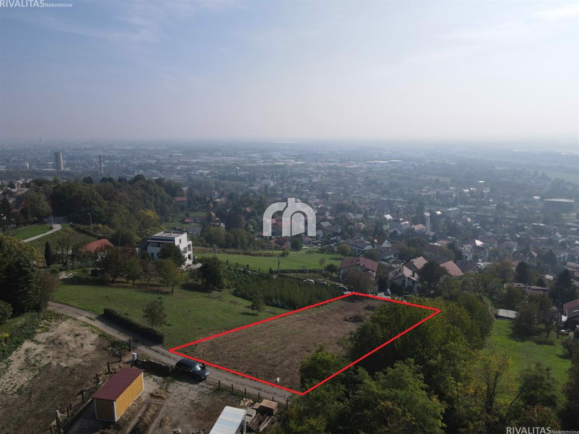 GRAĐEVINSKO ZEMLJIŠTE 900M2 - BEZ PROVIZIJE ZA KUPCE