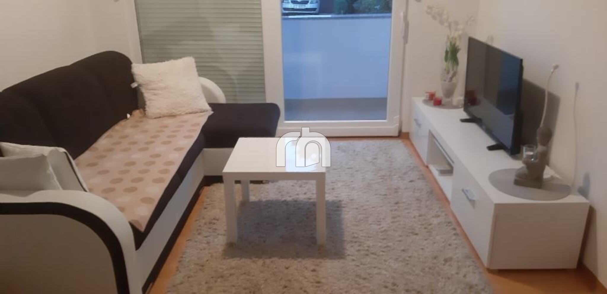 PERJAVICA, 52.64M2, stan s vrtom i pm - BEZ PROVIZIJE ZA NAJMOPRIMCE