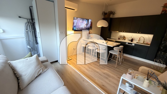 Jarun- 31.95 m2- obnovljen i namješten -BEZ PROVIZIJE ZA KUPCE