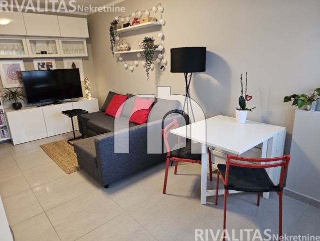 SIGET, 37.85M2-OBNOVLJEN I NAMJEŠTEN-BEZ PROVIZIJE ZA KUPCE!