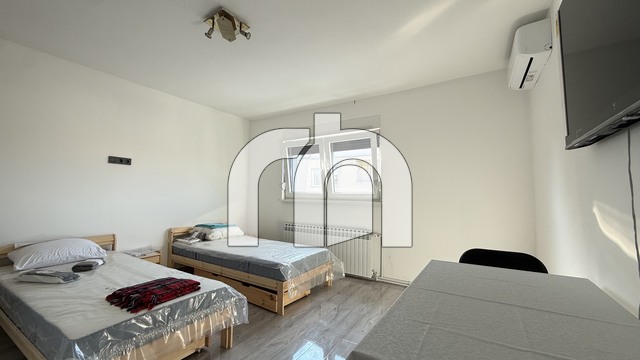DUBRAVA, KUĆA, KOMPLETNO RENOVIRANA, 3 ETAŽE, 228 m2 - BEZ PROVIZIJE ZA KUPCE!