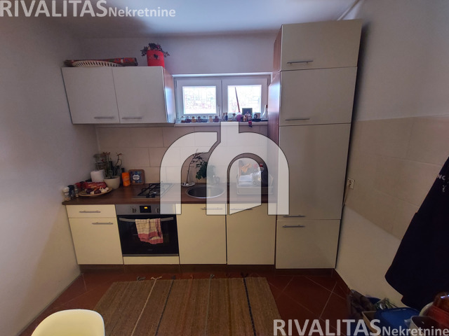 TRNAVA, RESNIČKI PUT  44,51M2 + PM-BEZ PROVIZIJE ZA KUPCE!