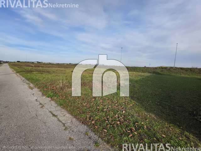 VELIKA GORICA, GRAĐEVINSKO ZEMLJIŠTE 1371M2-BEZ PROVIZIJE ZA KUPCE!