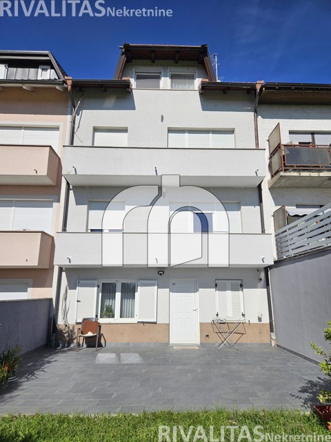 KUĆA TRNOVČICA, ČETIRI ETAŽE SA TRI ODVOJENA STAMBENA PROSTORA, 260M2 - BEZ PROVIZIJE ZA KUPCE