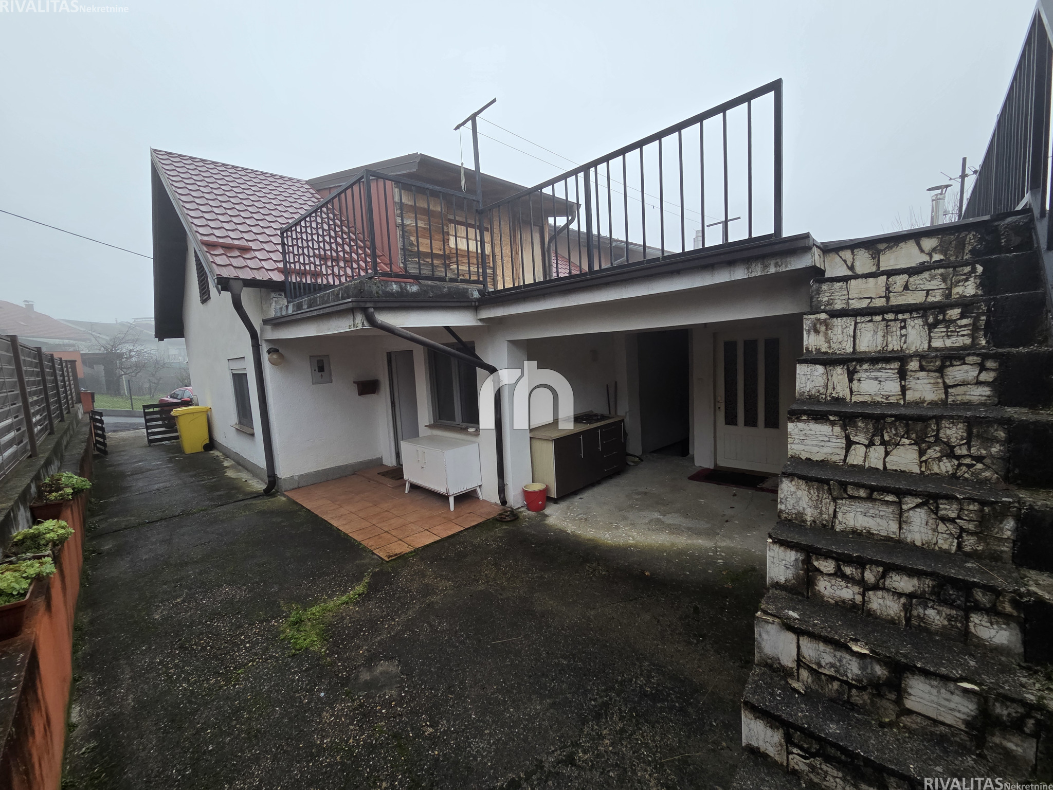 KUĆA MAKSIMIR, 120M2, 3-SOBNA S OKUĆNICOM 120M2 - BEZ PROVIZIJE ZA KUPCE